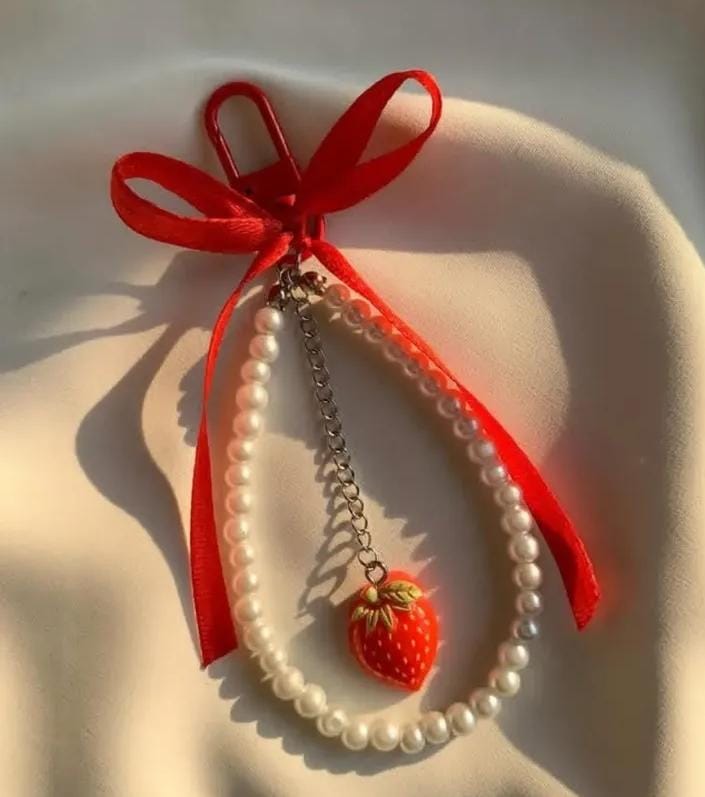 Cute & Stylish Bag Charms – Decorative Keychain Accessories for Bags