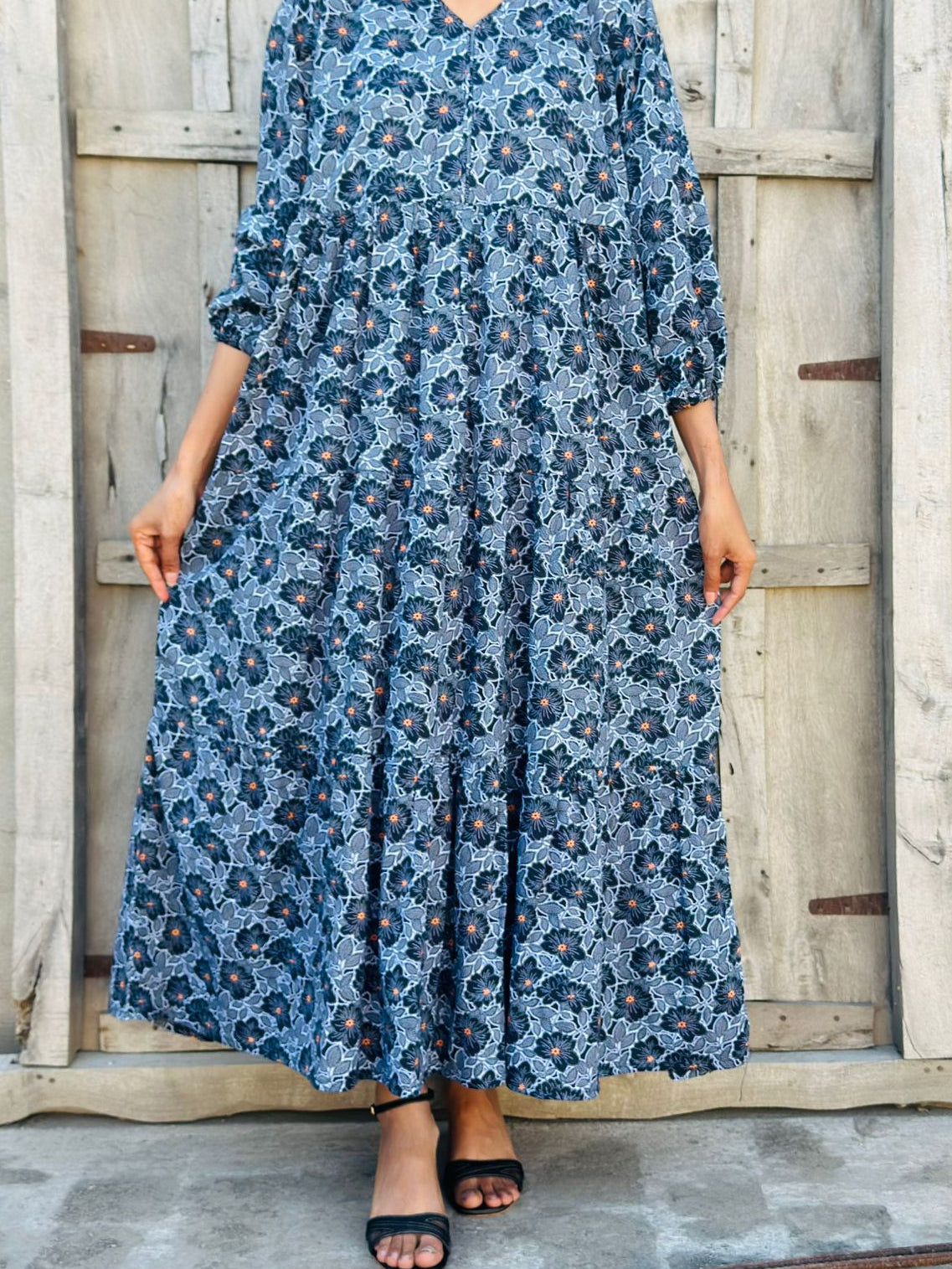 Midnight Bloom Casual Maxi