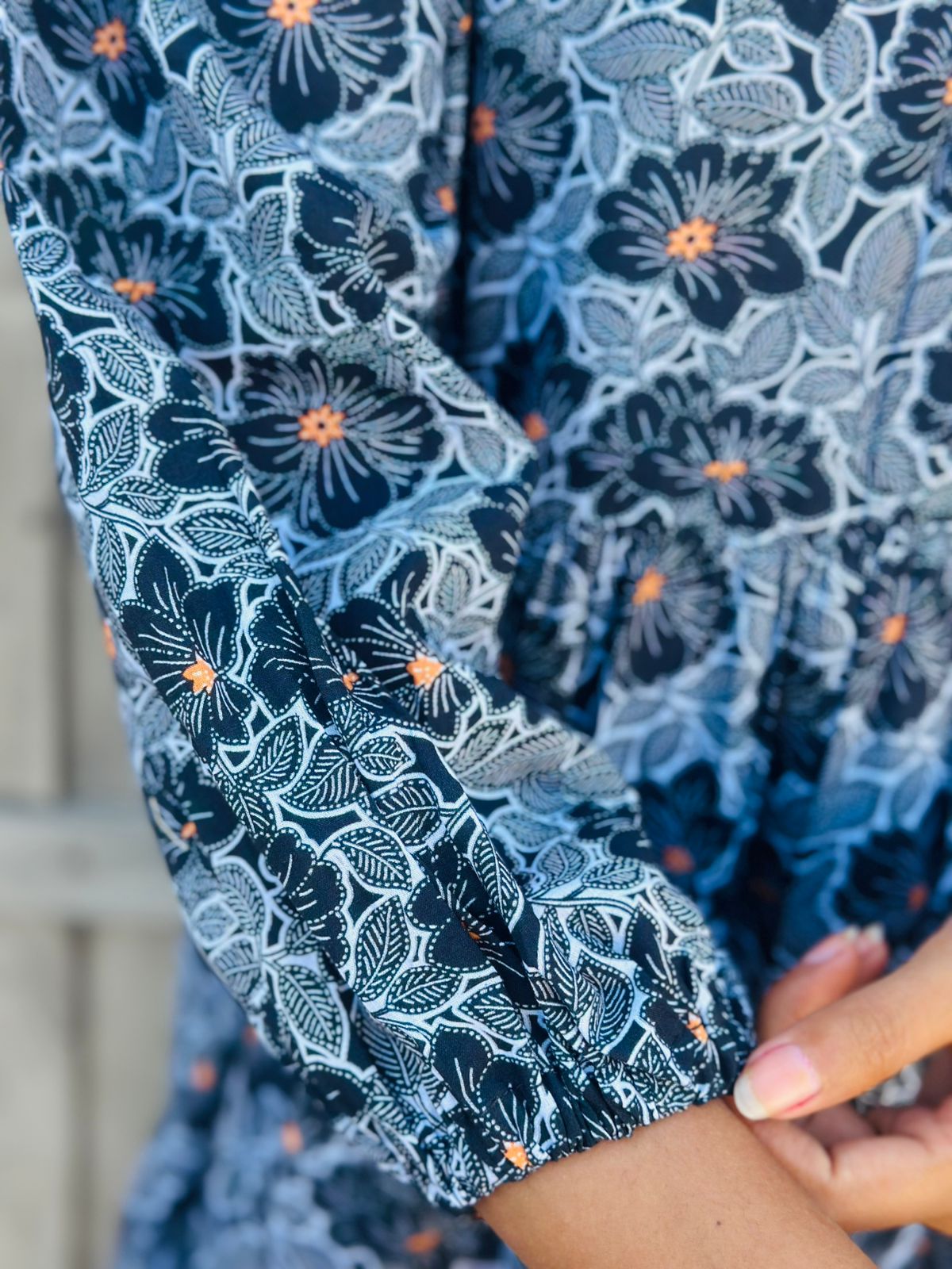 Midnight Bloom Casual Maxi